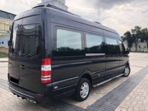 оренда мерседес спринтер віп black 12 місць
