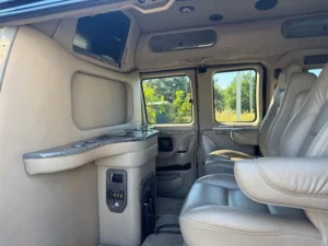 Chevrolet Express фото салона